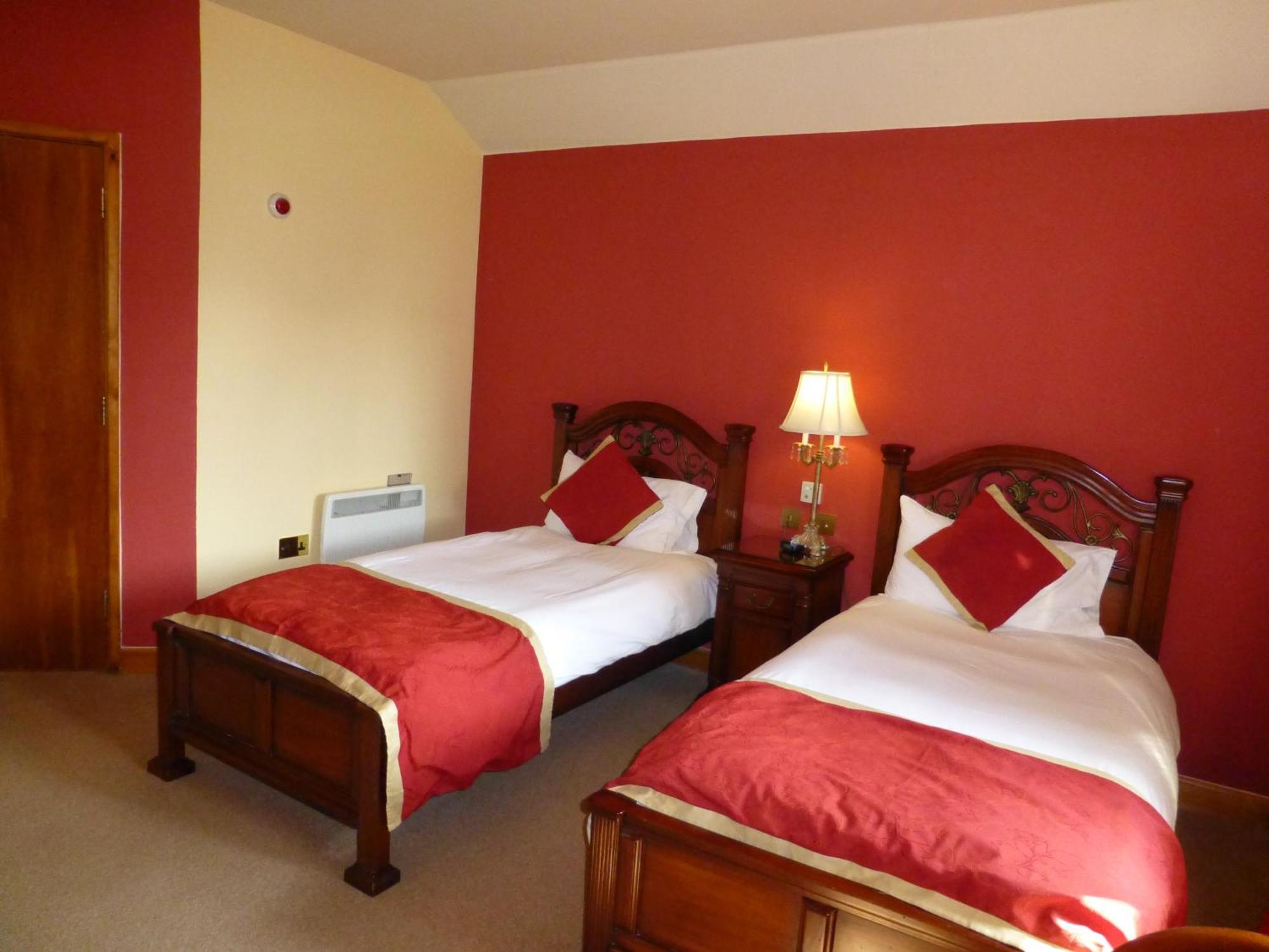 Camden Arms Hotel Royal Tunbridge Wells Room photo